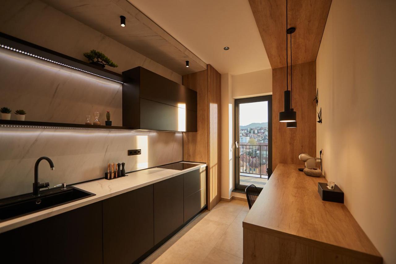 Apartament Quiboo Cosmopolit Braszów Zewnętrze zdjęcie