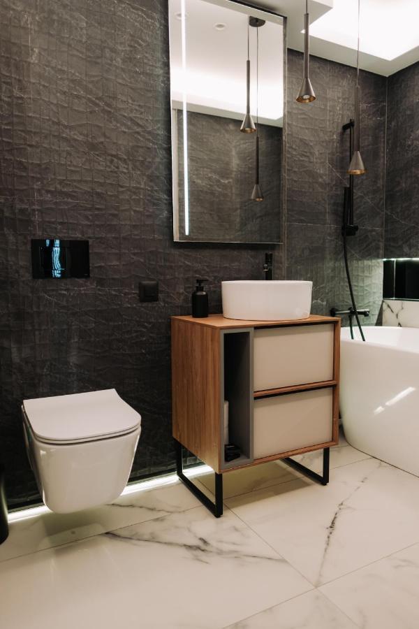 Apartament Quiboo Cosmopolit Braszów Zewnętrze zdjęcie